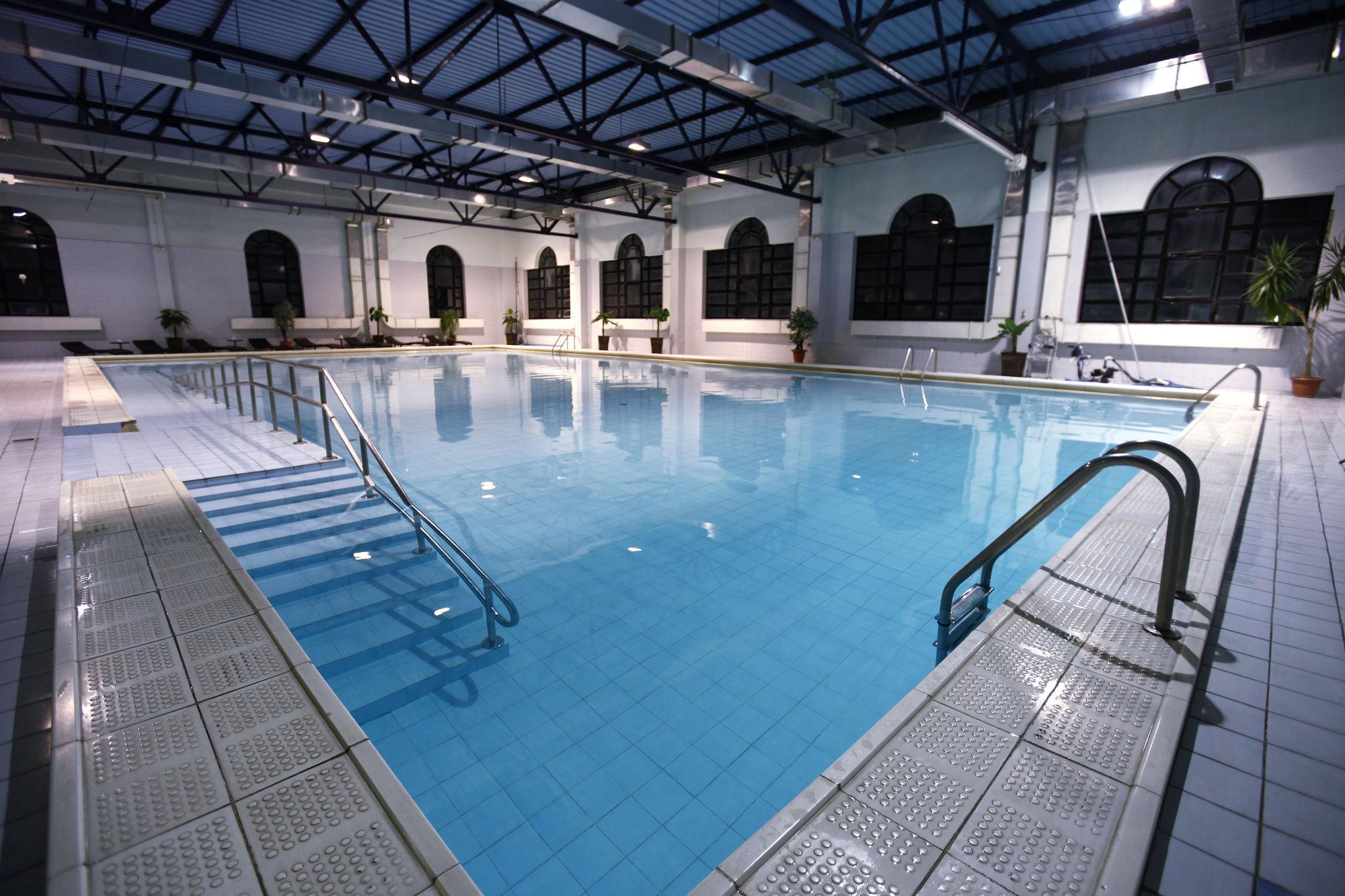 Cross Health Spa Center Yerevan Exterior photo