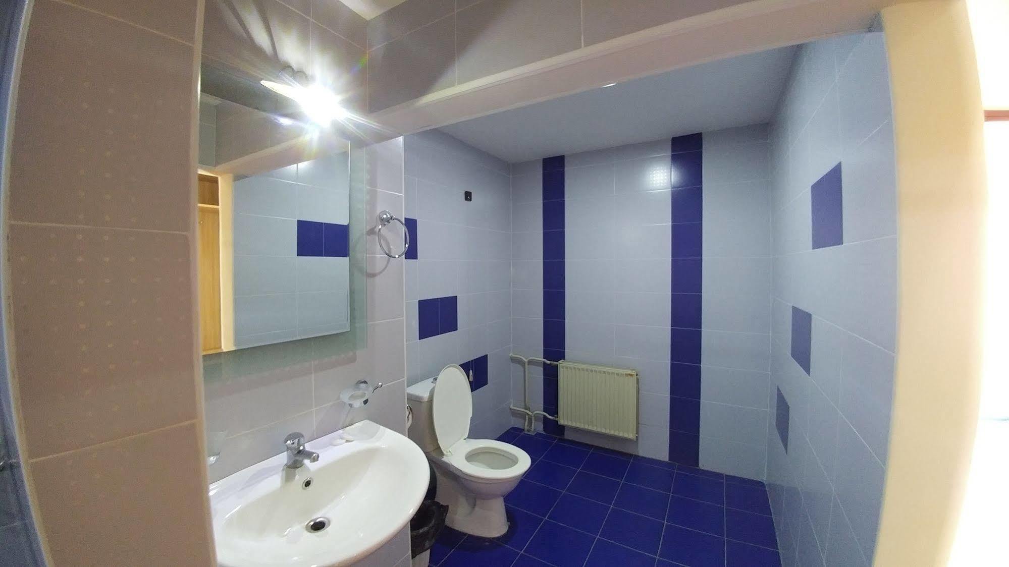 Cross Health Spa Center Yerevan Exterior photo